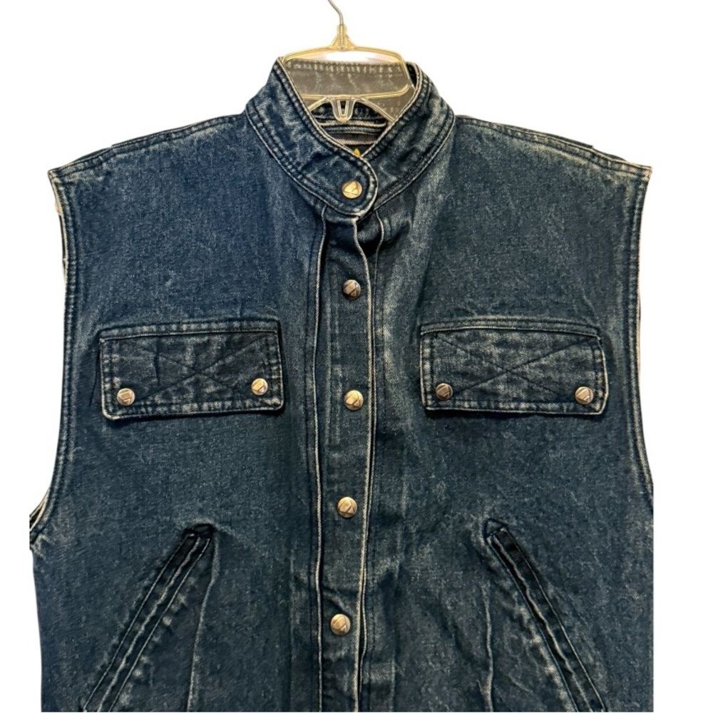 Vintage Liz‎ Claiborne Denim Vest - Picture 2 of 7
